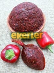 Acı İsot Salçası